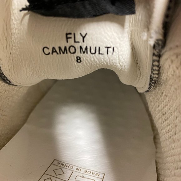 NWT Vintage Havana Fly Pattern Unique Sneakers - Picture 12 of 13